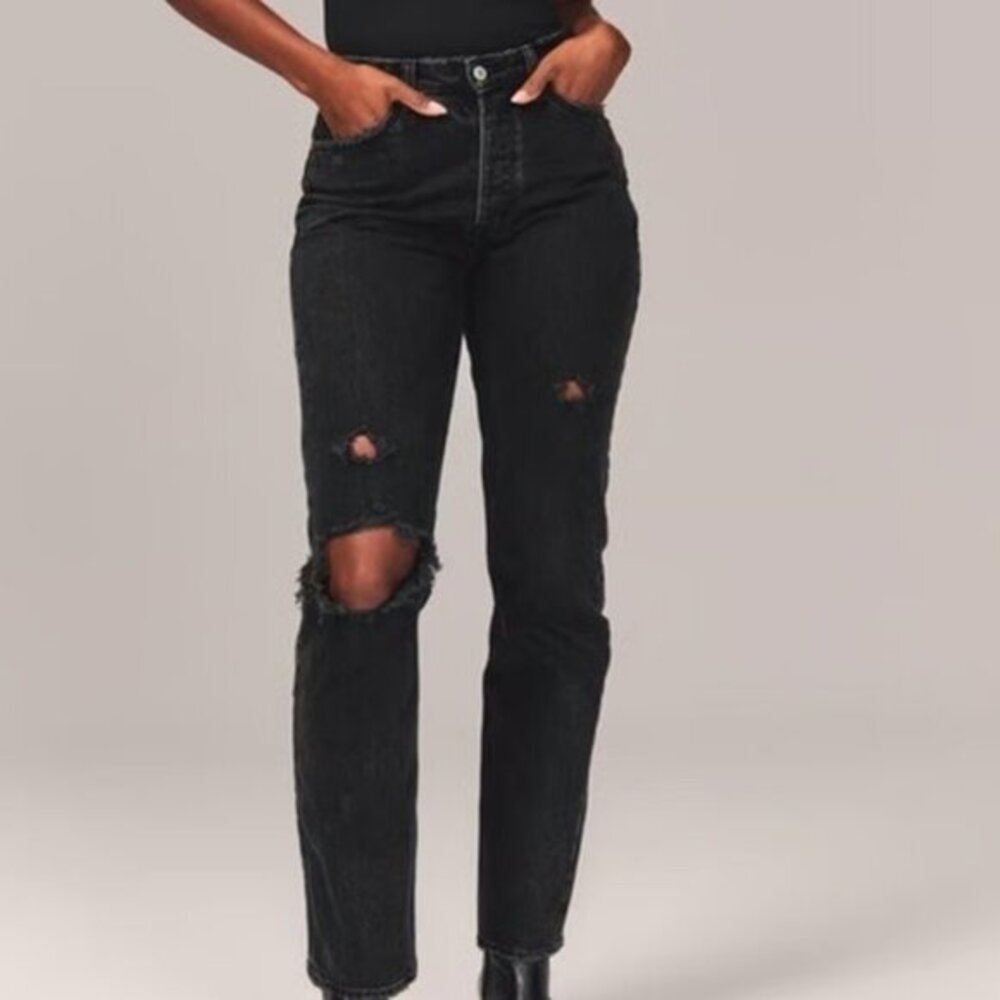 Abercrombie & Fitch Women's Curve Love The Dad High Rise - Size 14/32